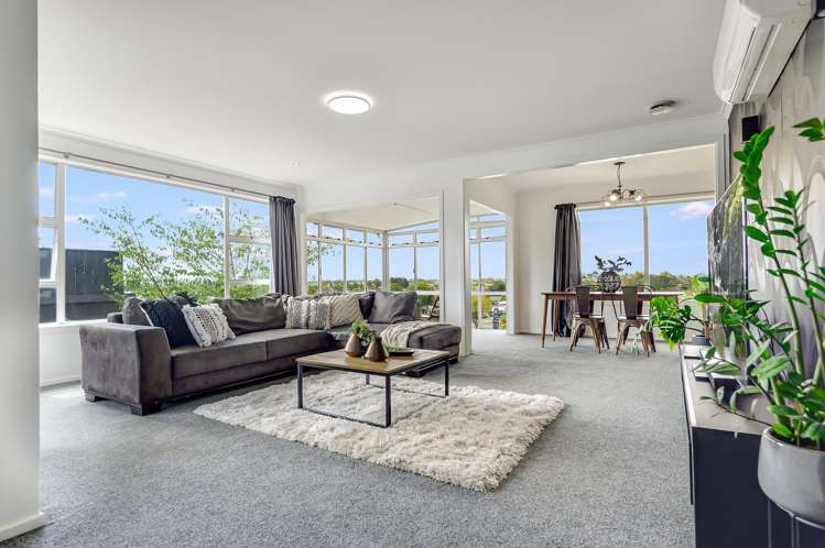 9 Beaumaris Place Dinsdale_24