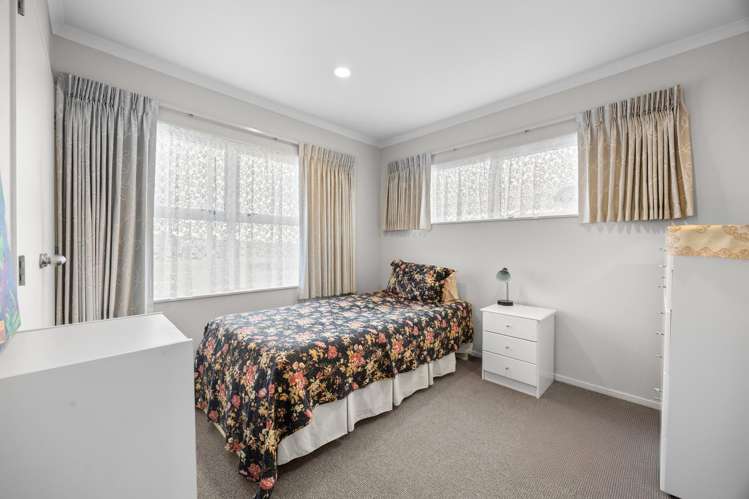 76 Stancombe Road Flat Bush_10