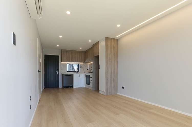 6b Athena Drive Totara Vale_10