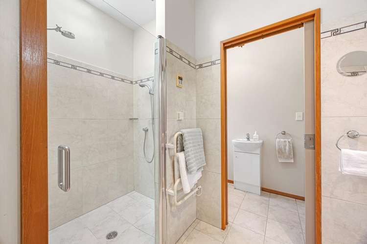 3 Watlings Place Kennedys Bush_14