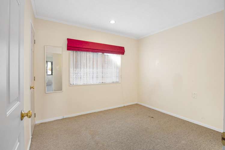 21 Cedar Drive Paraparaumu Beach_16