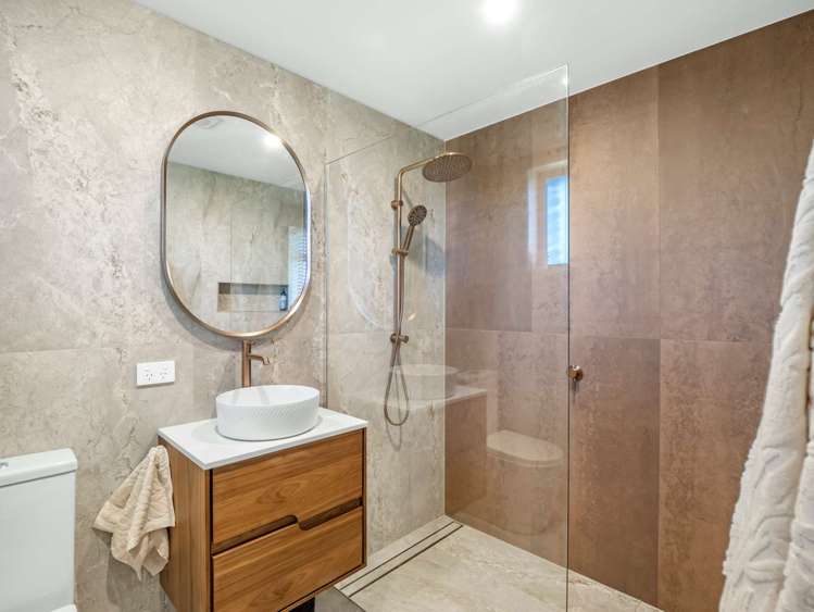 278 North Eyre Road Swannanoa_17