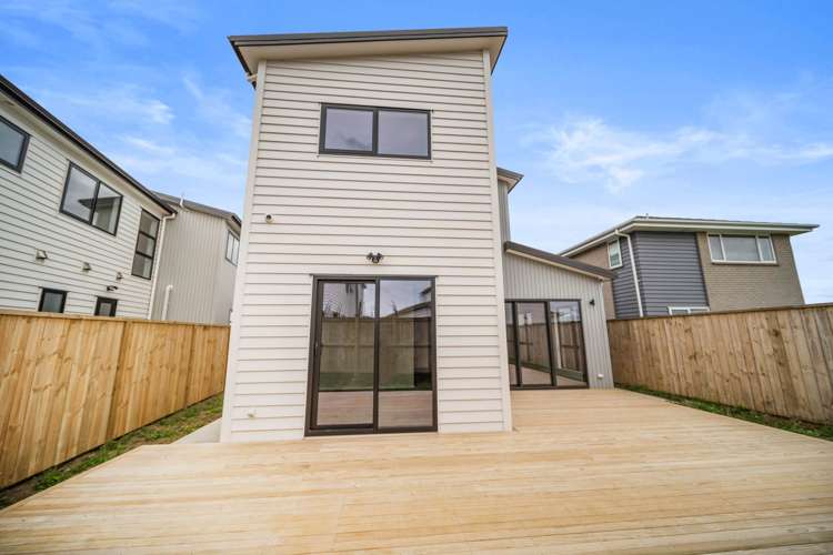 7 Whata Street_5