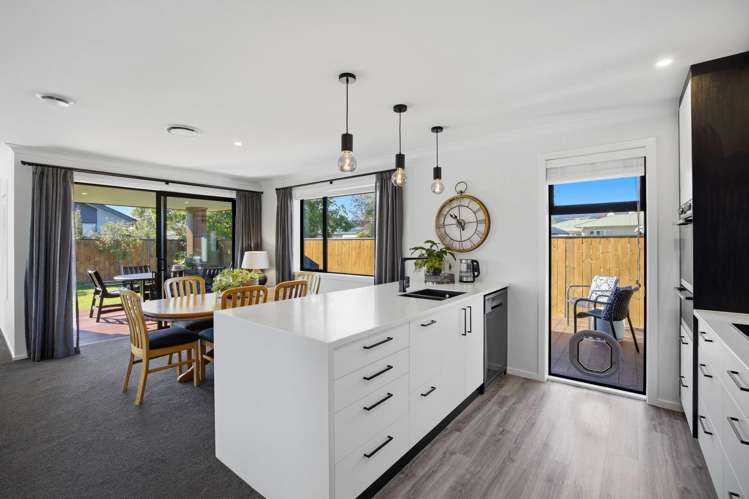 16 Thomas Way Brightwater_6