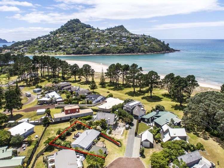 7 Courtney Close Pauanui_1