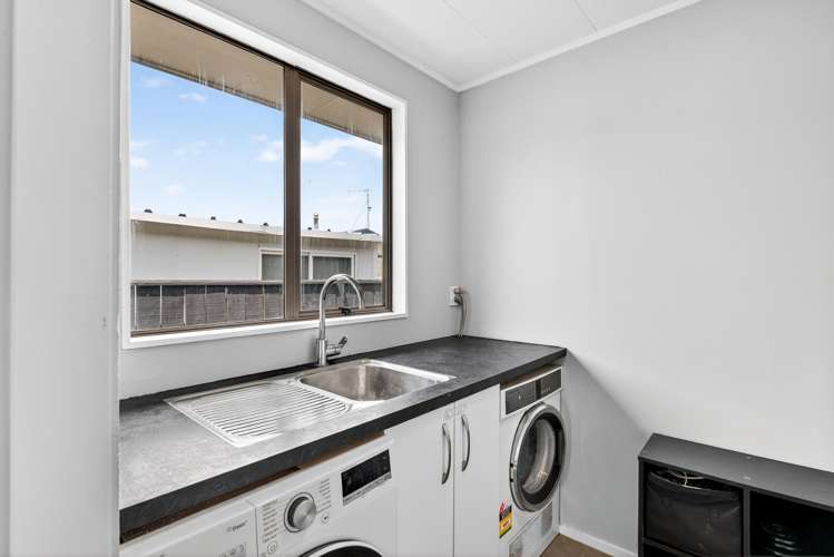 23 Ryan Crescent Greenmeadows_7