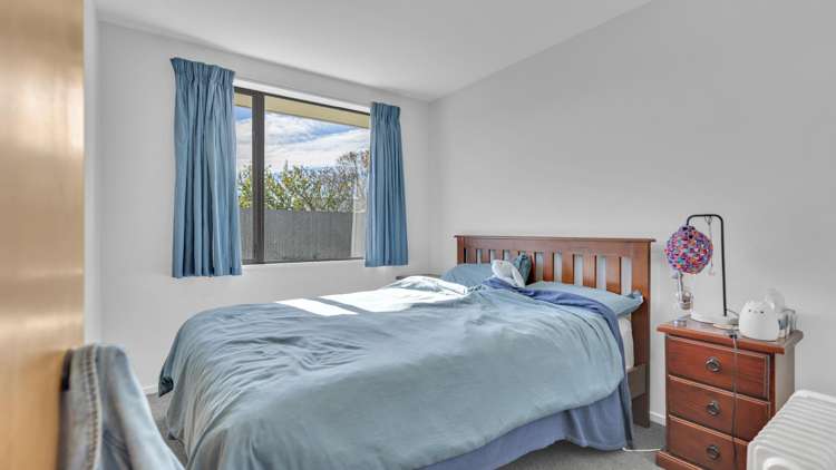 21 & 21B Ballantyne Ave Upper Riccarton_13