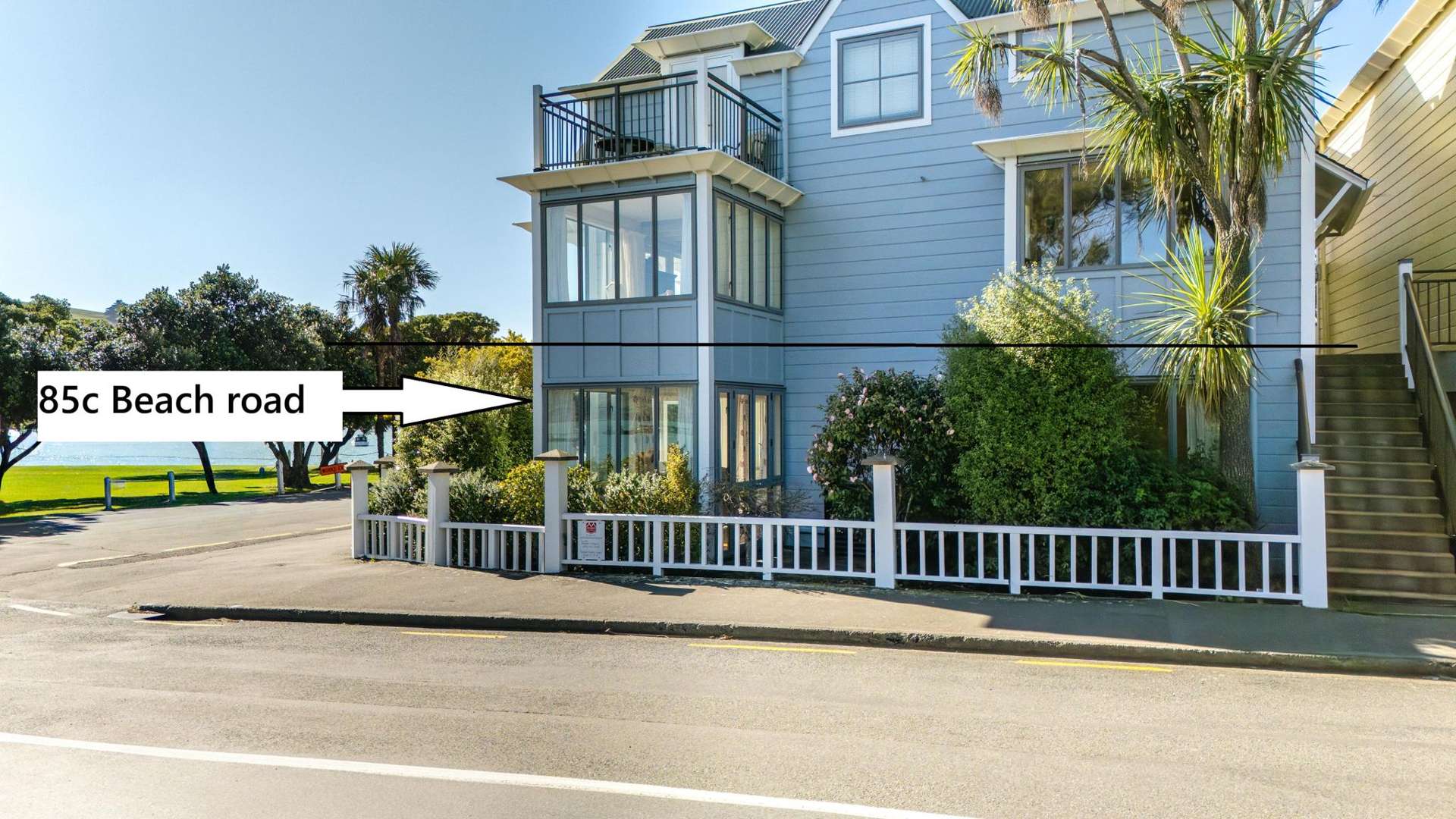 85C Beach Road Akaroa_0