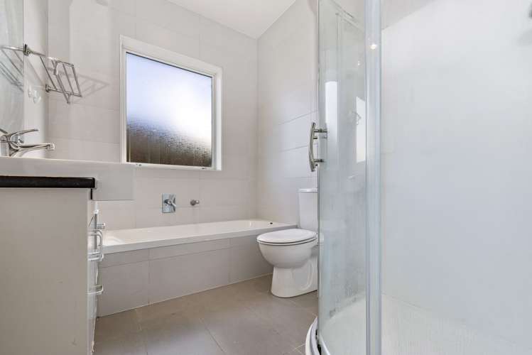 57 Carroll Place Owhata_9