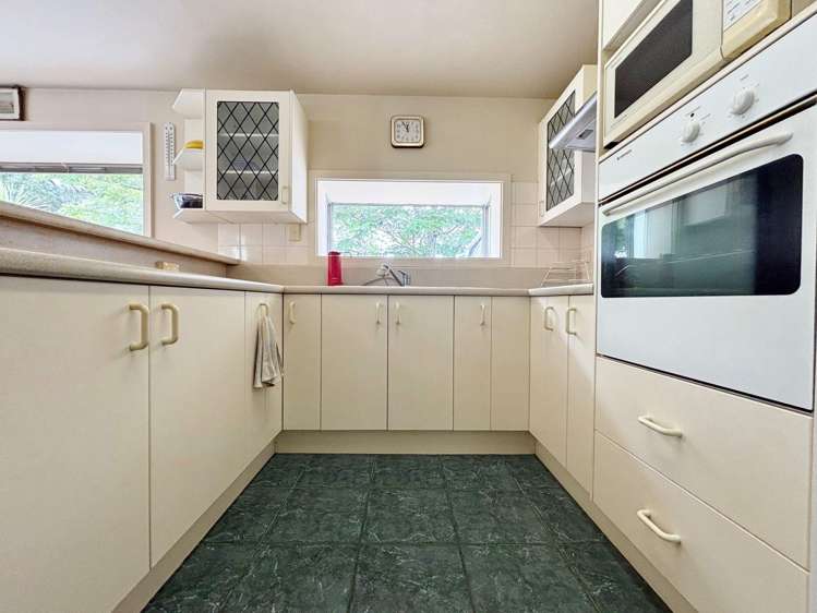 8 Colligan St Upper Riccarton_2