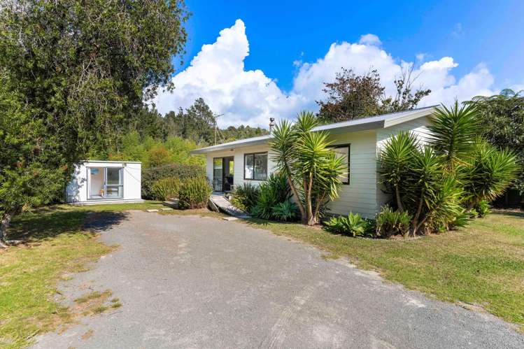 112 McKellar Place Whangamata_28