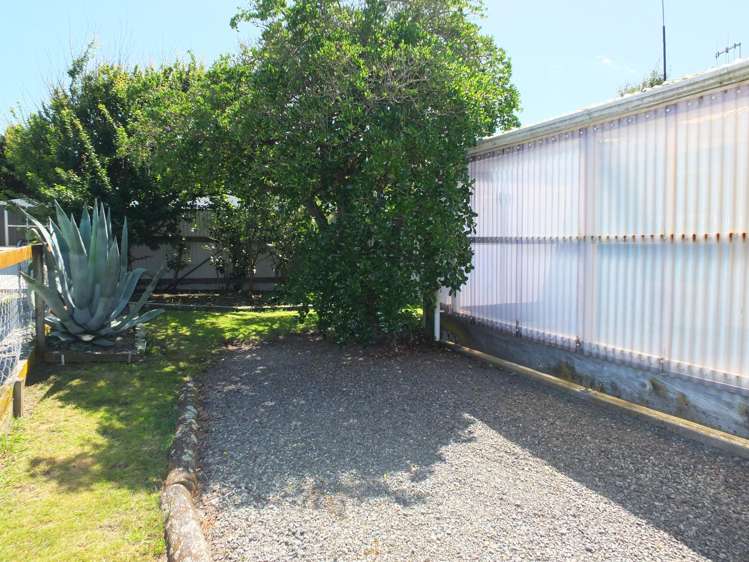 41 Edinburgh Terrace Foxton Beach_22