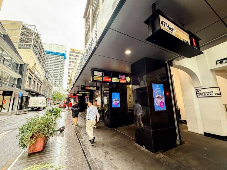 G10 | 166-174 Queen Street City Centre_9