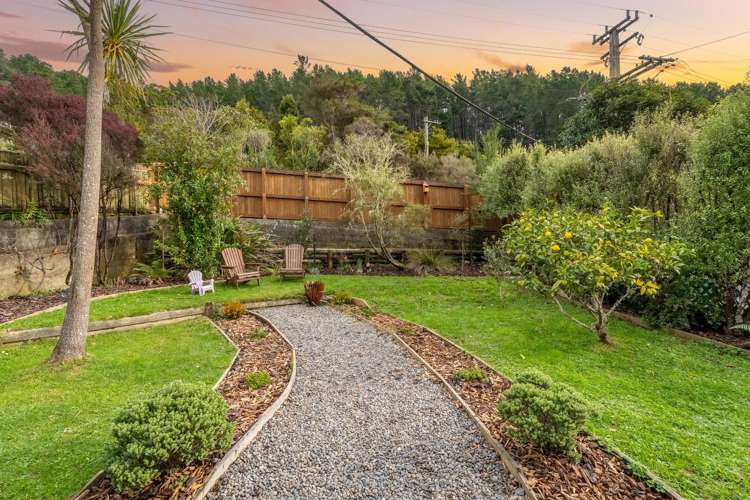35 Elmslie Road Pinehaven_17