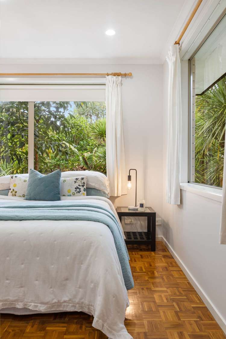 21 Frenz Drive Titirangi_28