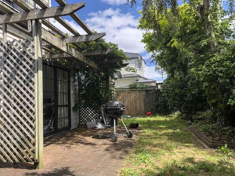 2/16 Waitomo Avenue Mount Eden_15