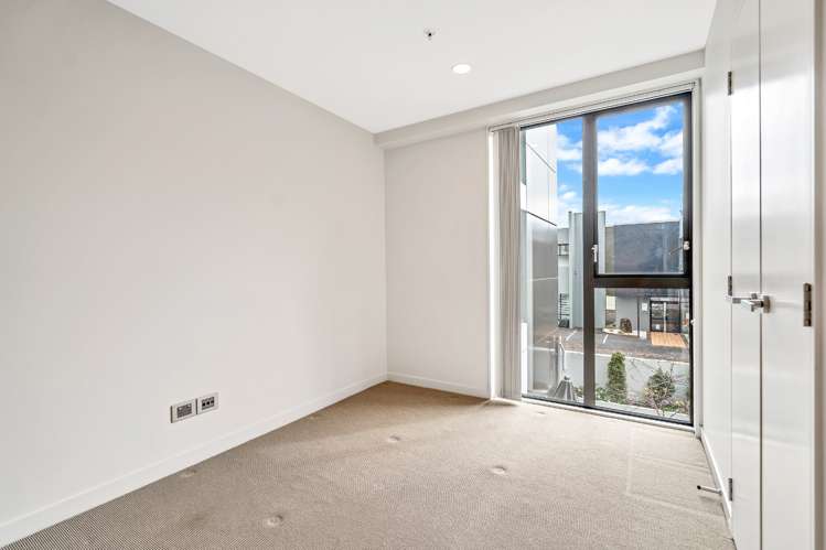 105/10 Lion Place Epsom_5