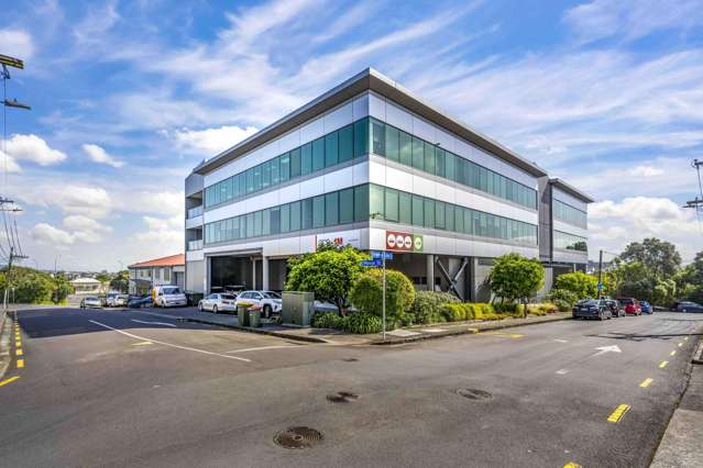 Elevate your Business in Eden Terrace