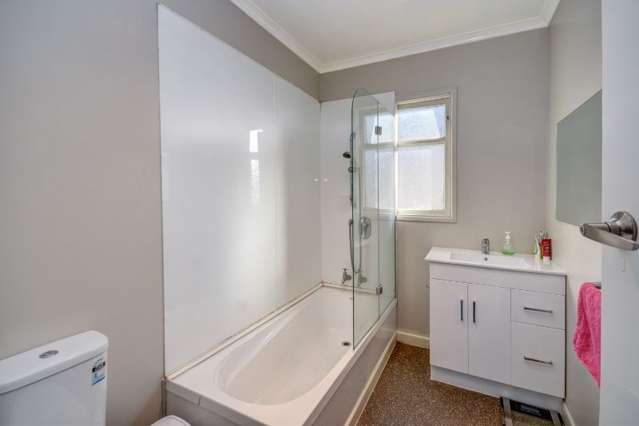 32 Scotland Terrace Green Island_3