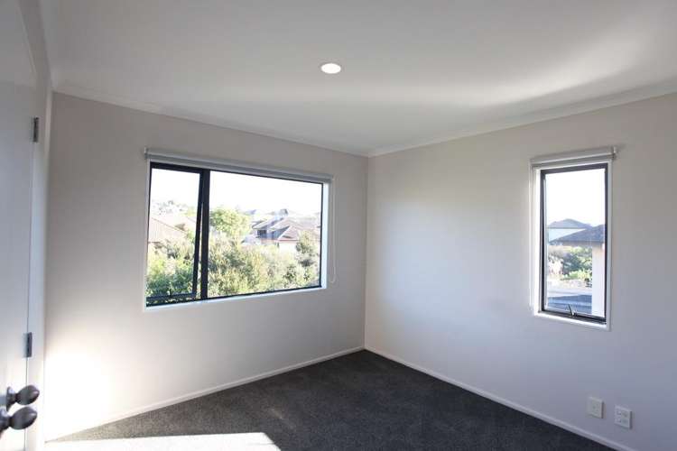 21 Thomas Road 10673_12