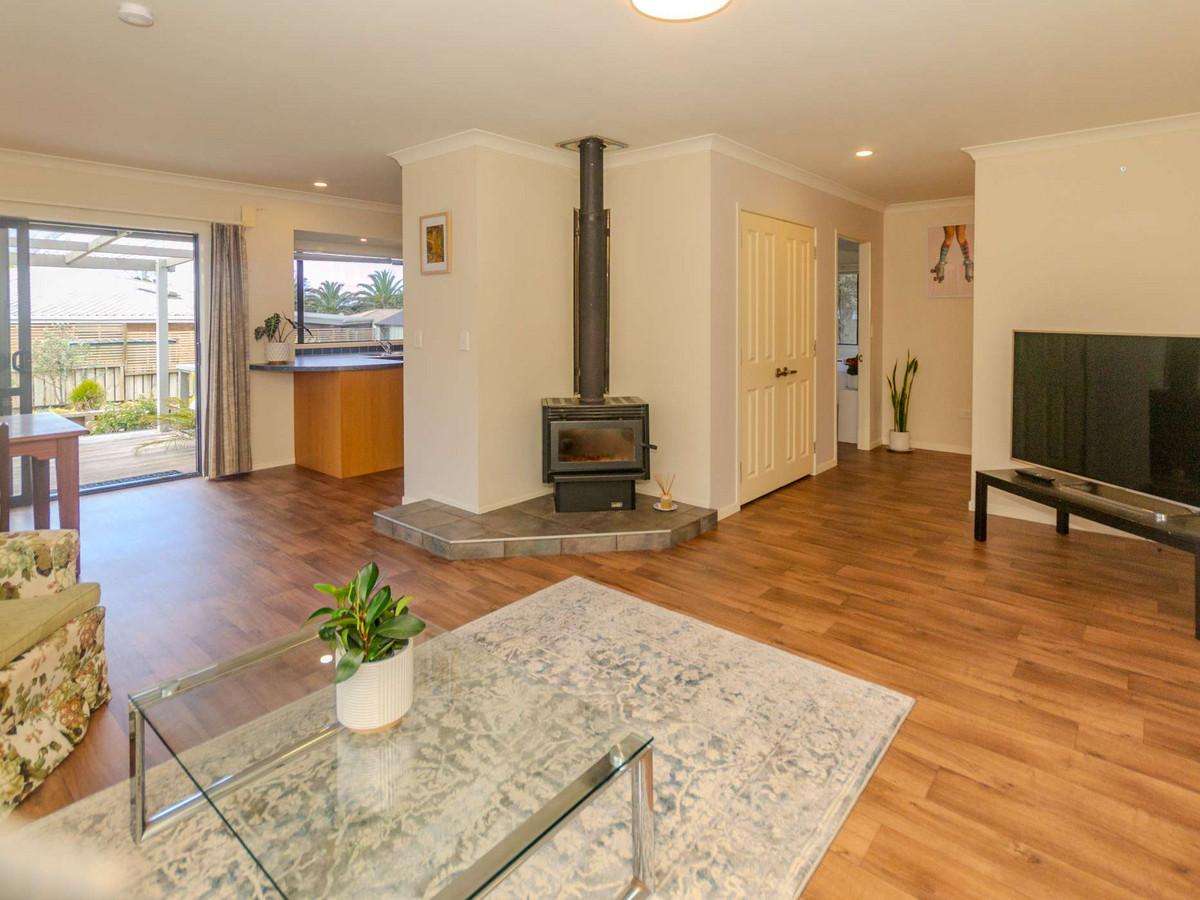 17 Charlotte Kemp Drive_3