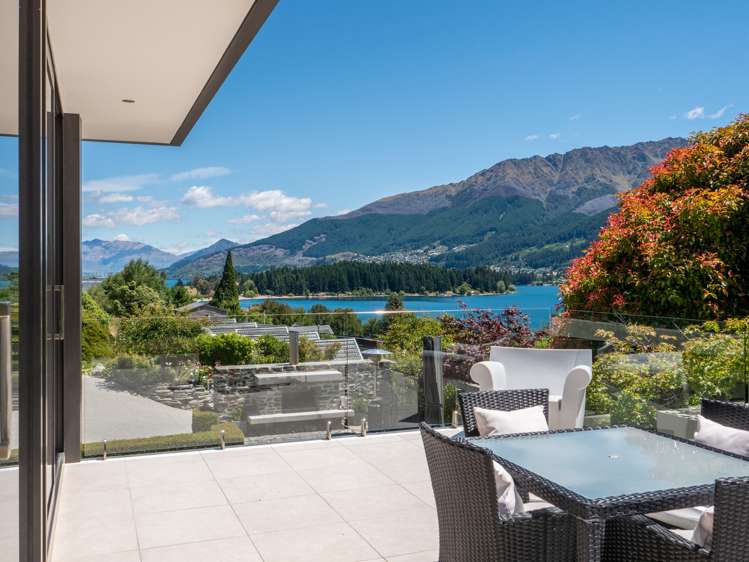 544 Peninsula Road Kelvin Heights_24