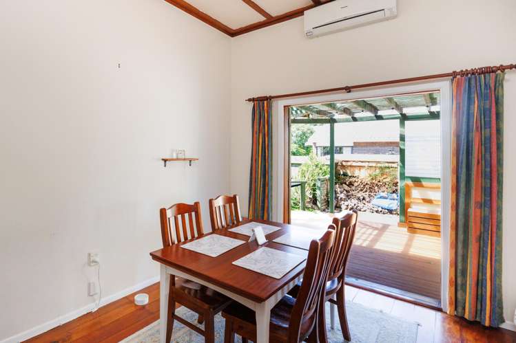 24 Rainforth Street Roslyn_4