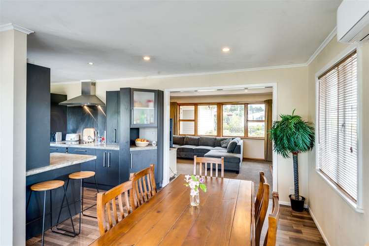 42 Harold Holt Avenue Onekawa_4