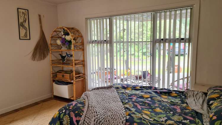 1 Knudsen Road Awarua_13