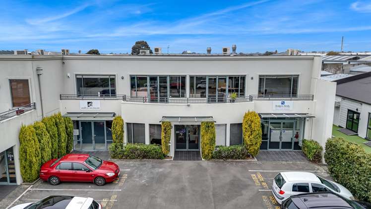 32c Sheffield Crescent Burnside_1