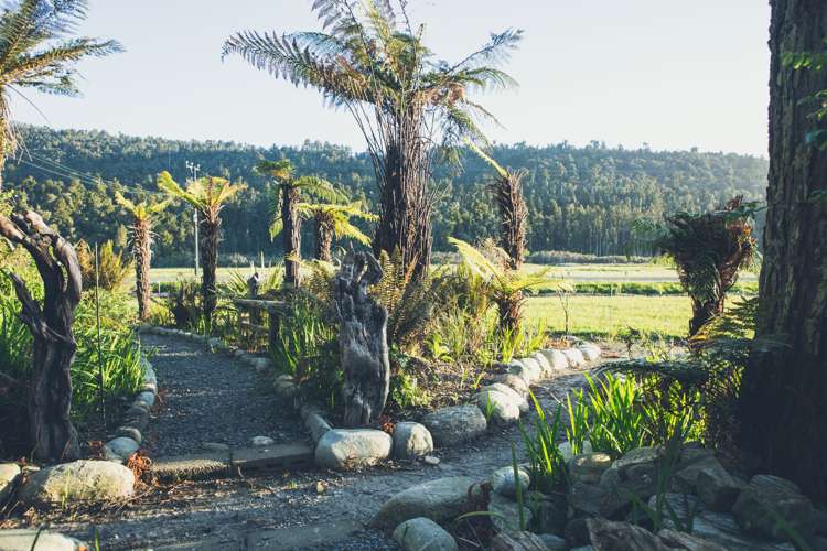 6 Whataroa Highway Harihari_5