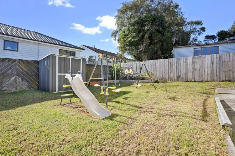 8 Santiago Crescent Unsworth Heights_13