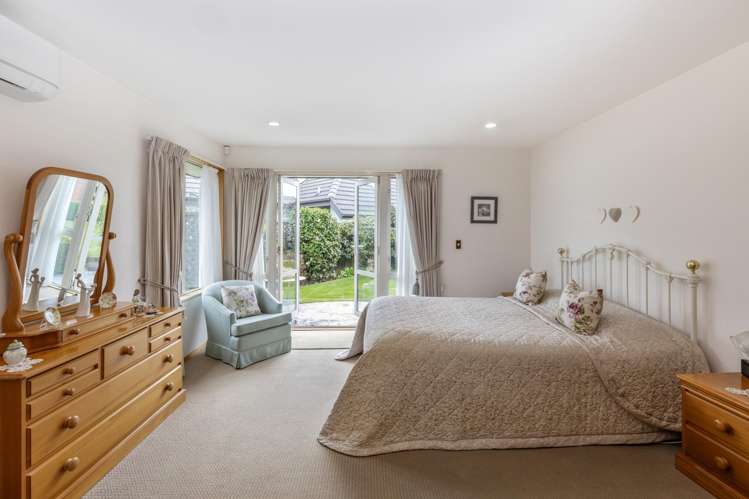 20 Lexington Place Shirley_11