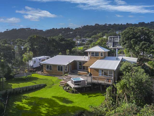 5 Ngatira Road Muriwai_2