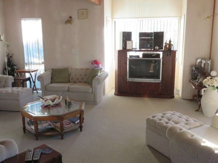 204 Onemana Drive Onemana_7