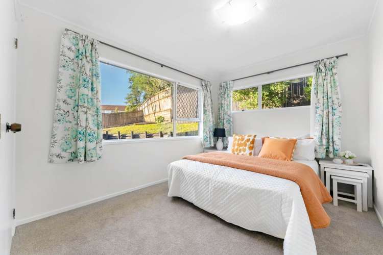 77 Kennedy Avenue Forrest Hill_11