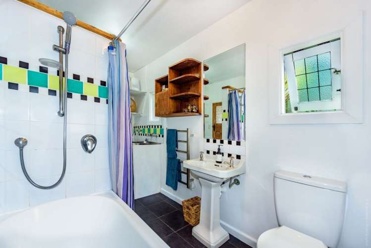 10 Cornwall Road Lyttelton_27