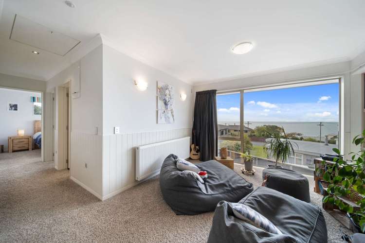 7 Totara Street Kaka Point_7