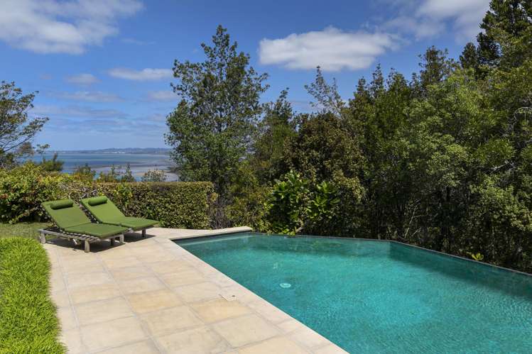 6 Te Kawau Pass Greenhithe_13