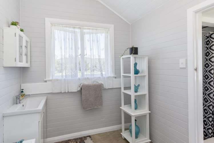 41 Boundary Road Featherston_18