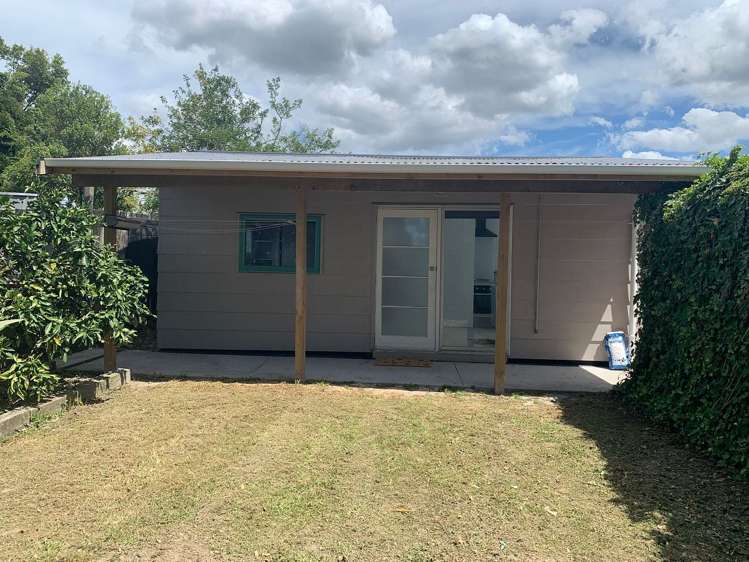 49A Helena Street Massey_1
