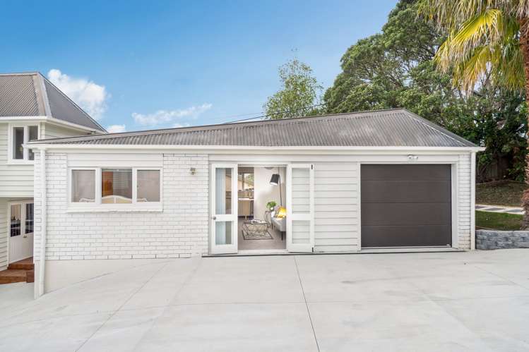 1 Lyons Avenue Murrays Bay_20