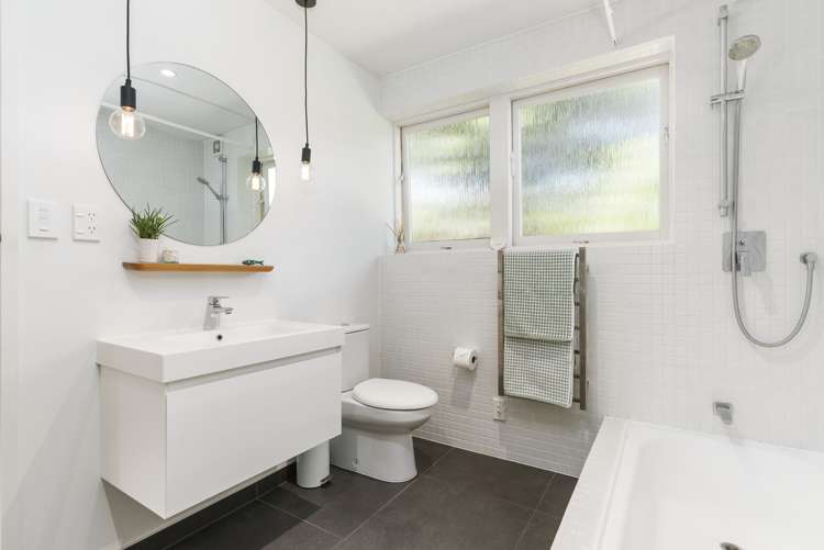 2/14 Glenbush Place Birkenhead_10