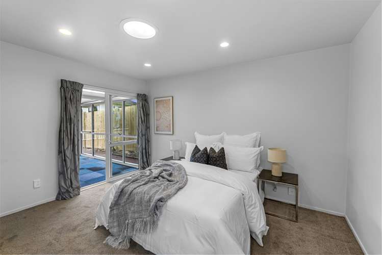 7 Wattle Street New Lynn_13