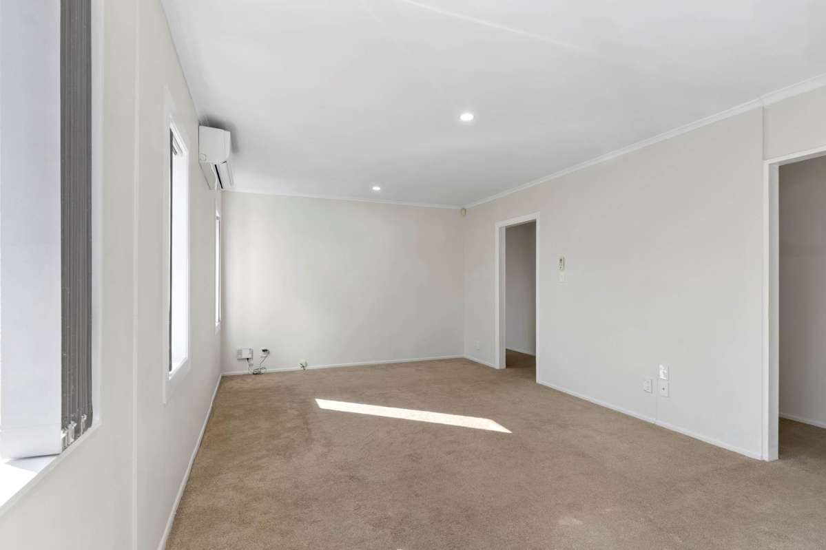 196 Robertson Road_3