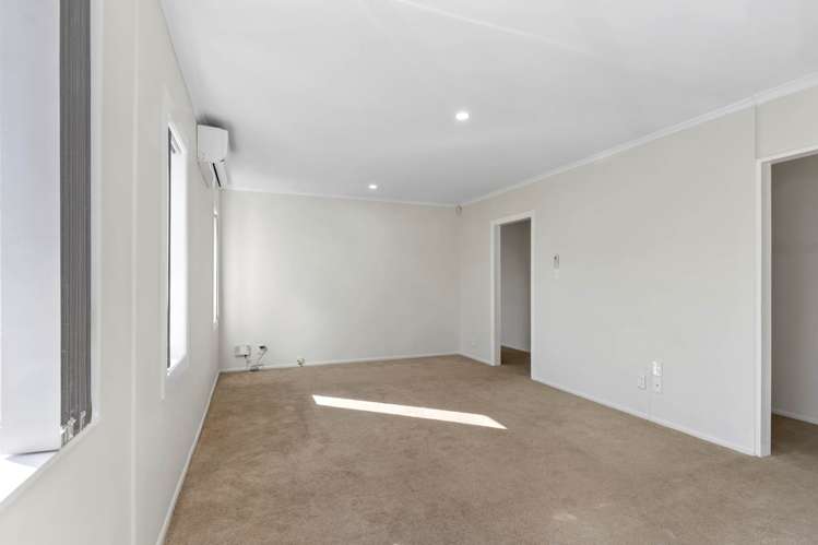 196 Robertson Road Mangere East_7