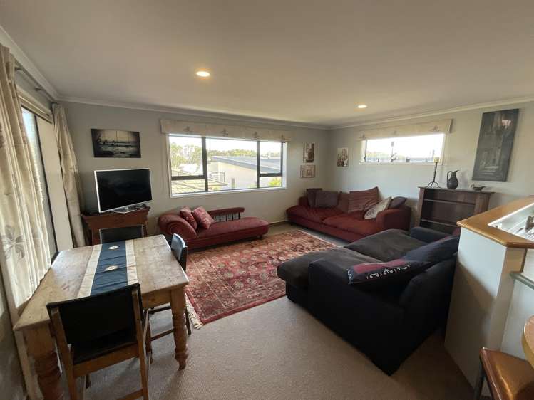 2/75 Hine Street New Plymouth_6