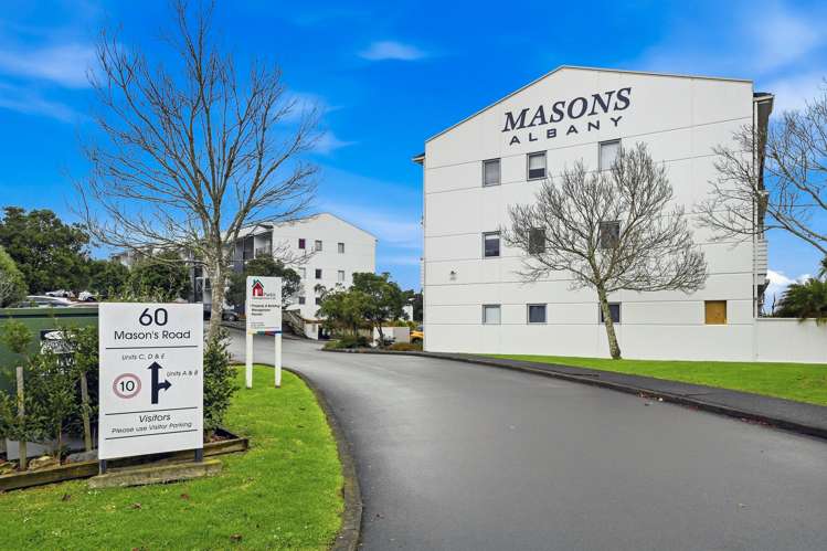 10E/60 Mason Road Oteha_14