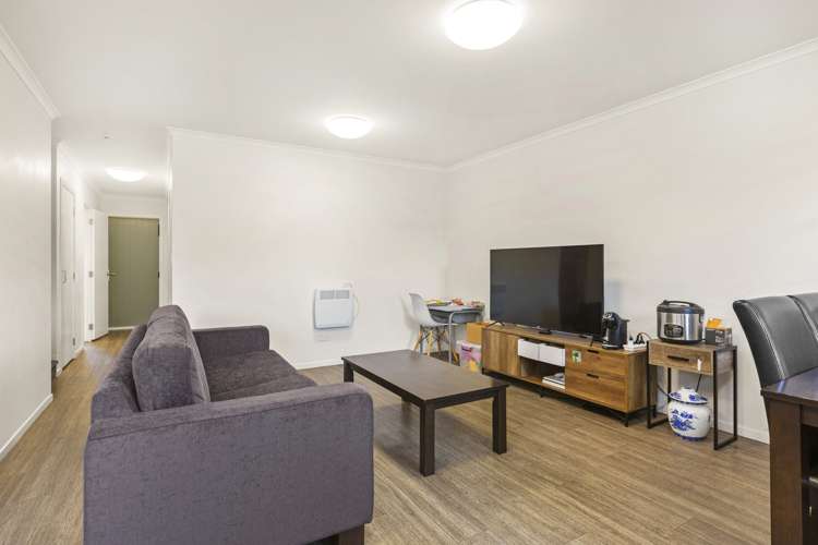 11 Chiefs Court Hamilton East_5