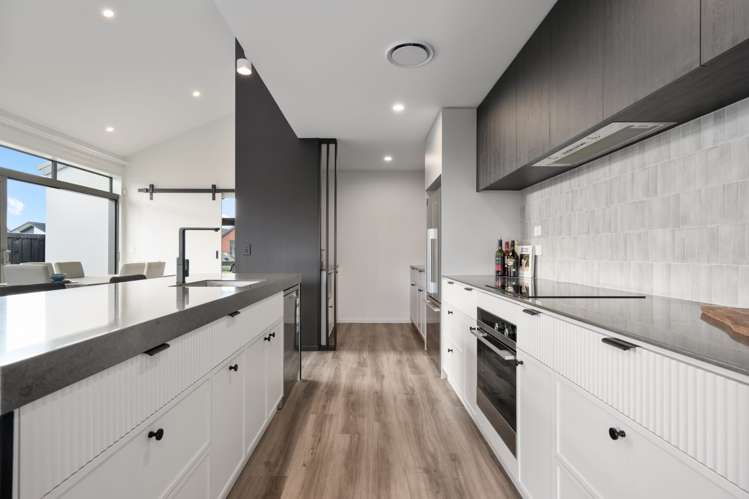 27 Finstock Way_3
